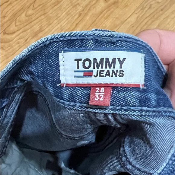 Tommy Hilfiger Dark Blue High Rise Slim Cropped - Picture 3 of 5